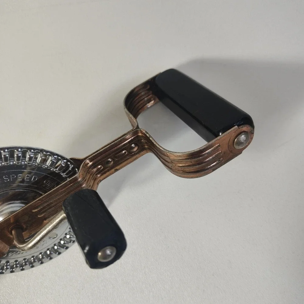 Ekco Hand Held Stainless Steel Mixer Manual‎ Rotary Egg Beater Wood Vtg USA